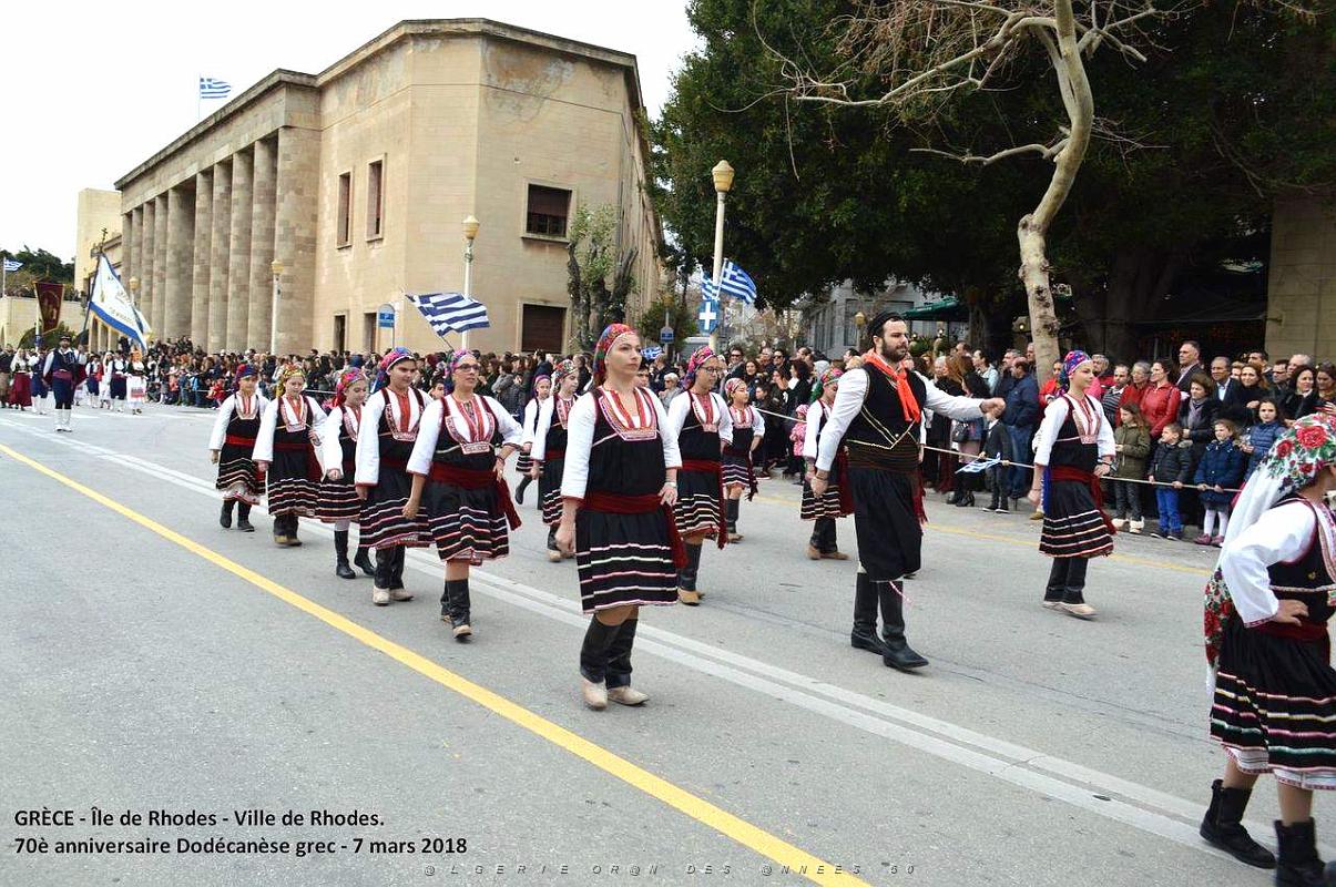 140- Rhodes- Defile Dodecanese grec.JPG